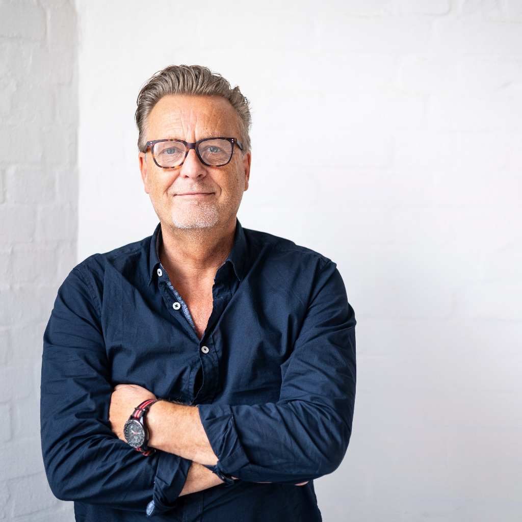 Dipl.Ing. Oliver Lax Realisierung Winking · Froh Architekten GmbH