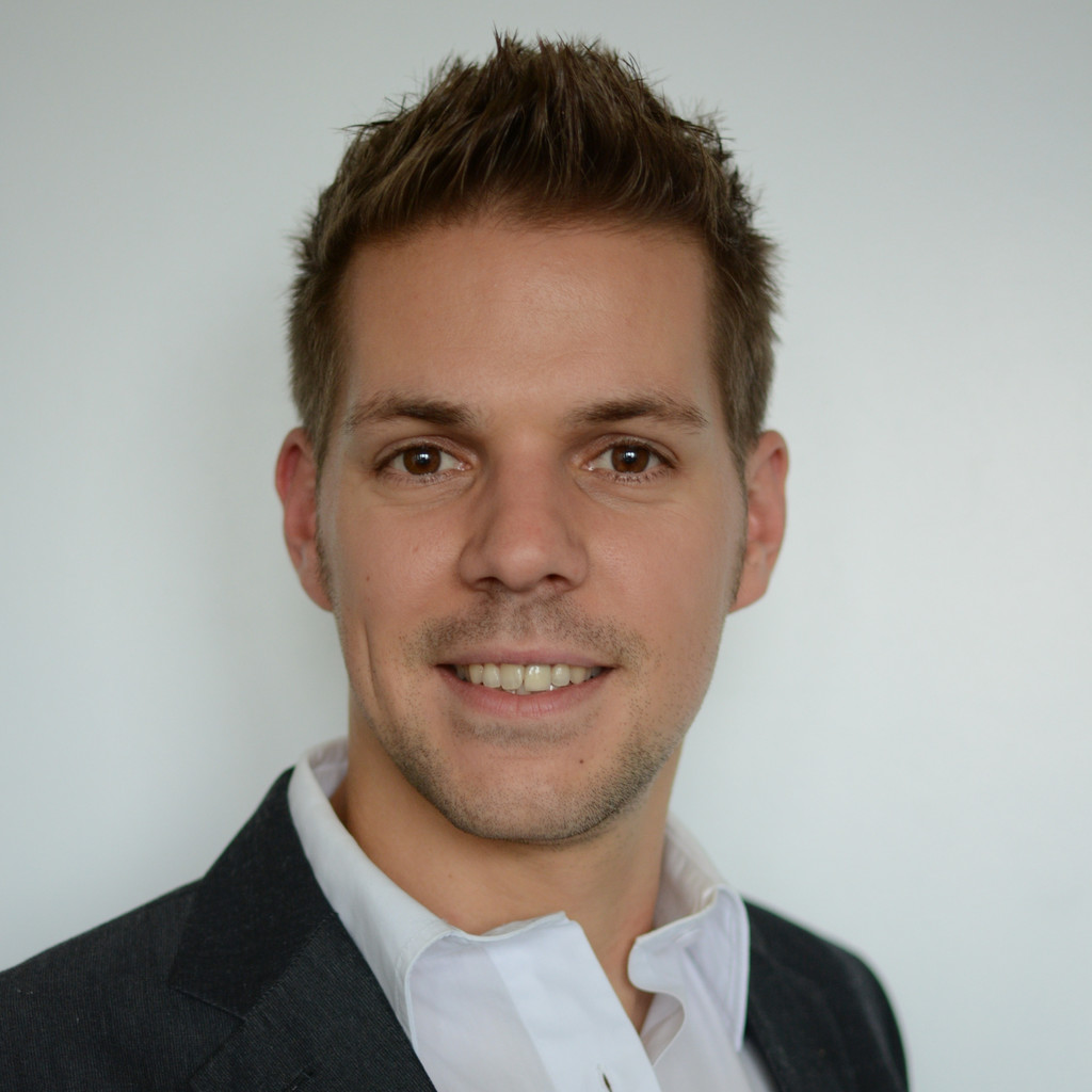 Dr. Gerhard Wagner Customer Experience Manager Thieme Gruppe XING