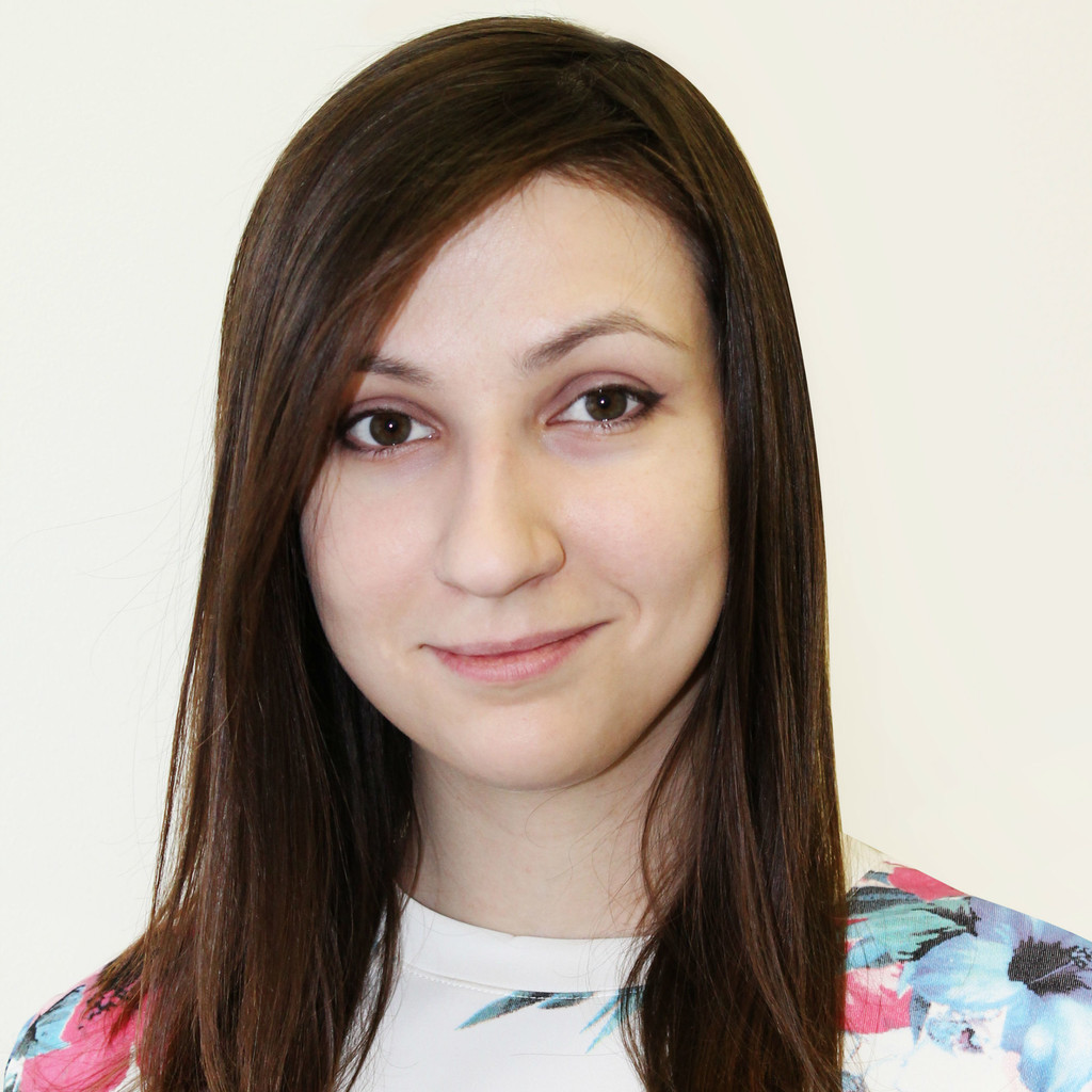 Daria Zhdanova Recruiter/HR Manager DataArt XING