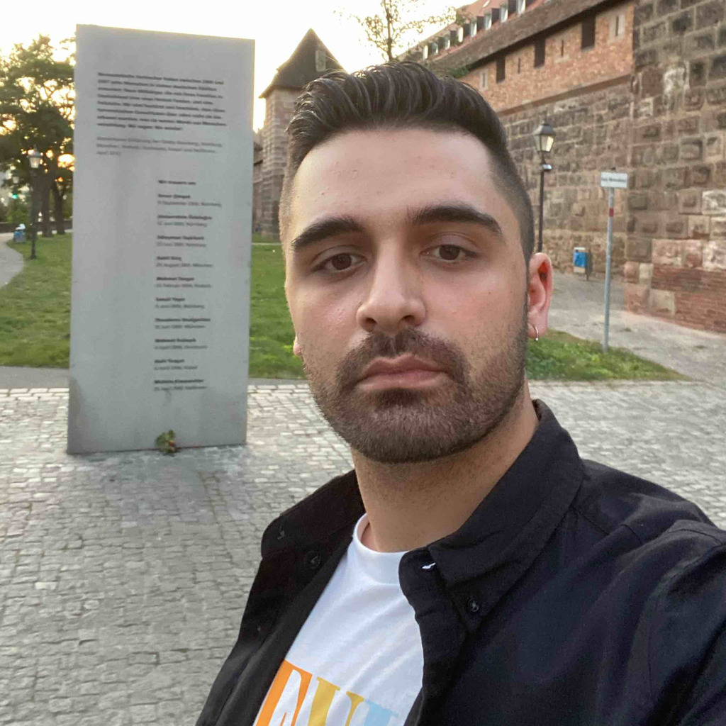 Themis Moskofidis UBahn Fahrer VAG VerkehrsAktiengesellschaft XING