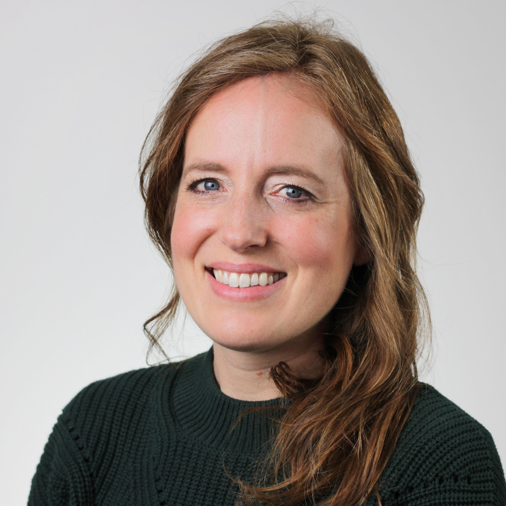 Michelle Kern Englischdozentin Freiberuflich für Berlitz und VHS