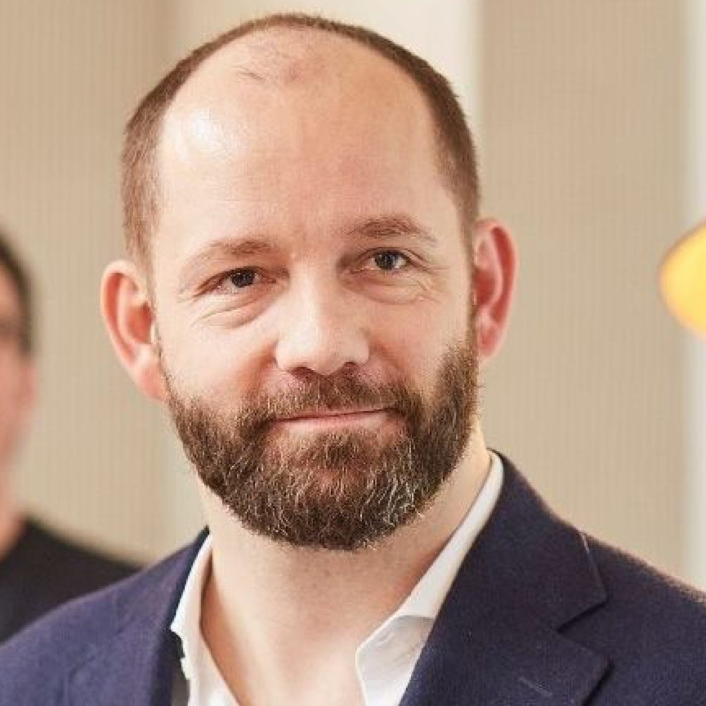 Oliver Siegle Community Manager A. Lange & Söhne XING