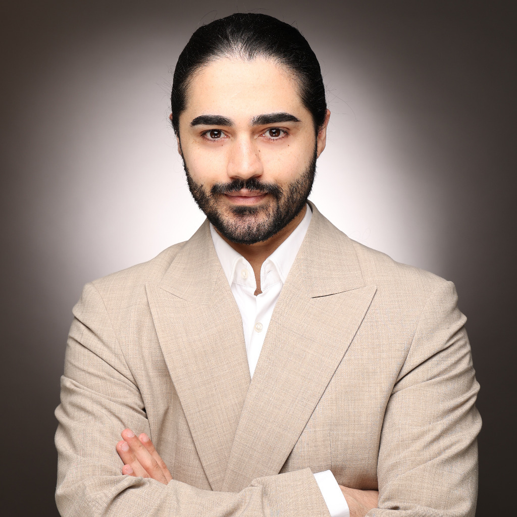 Elias Ahsani Leadership Frankfurt University of Applied Sciences XING