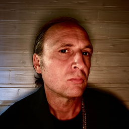Sebastian Stuertz