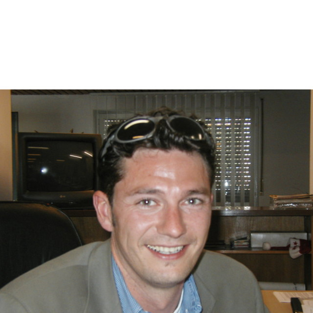 Peter Michael Dürr Geschäftsführender Gesellschafter abdm GmbH & Co