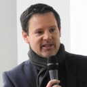 Prof. Dr. Florian Kluge