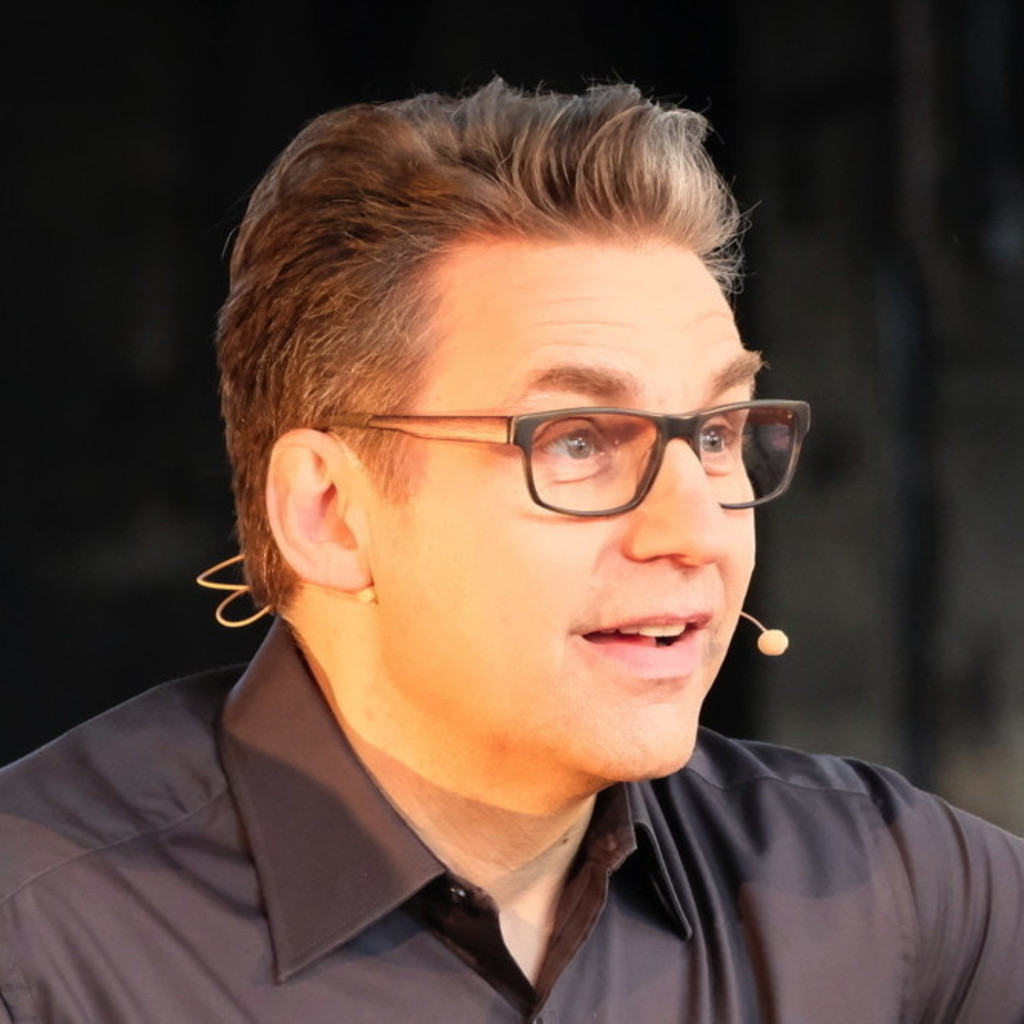 Michael Schlierf PIANIST Michael Schlierf PIANIST XING