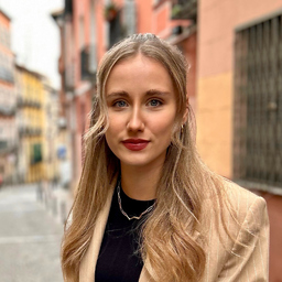 Stefanie Ritzer