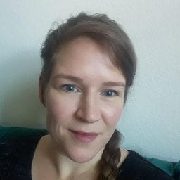 Nadine Strauß