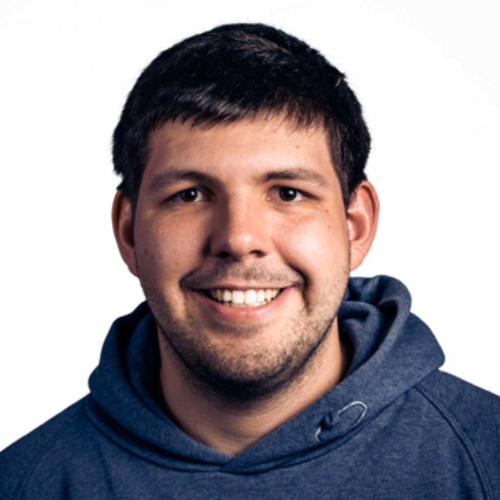 Daniel Pujiula PKI Consultant achelos GmbH XING