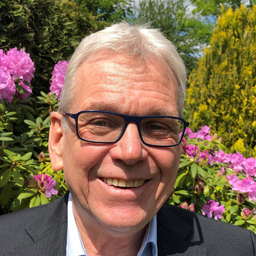 Dr. Christian Nauert