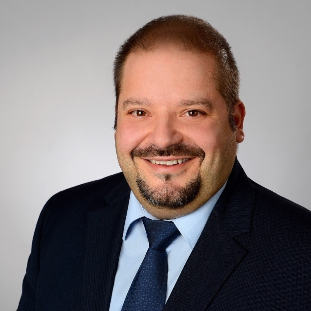 Nicola Marino Senior Remarketing Manager International Deutsche