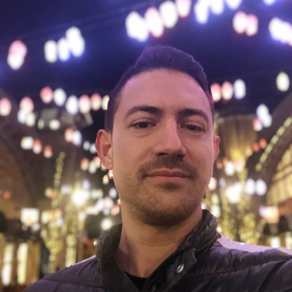 Pietro Gioberti Village Operations & Services Manager Value Retail