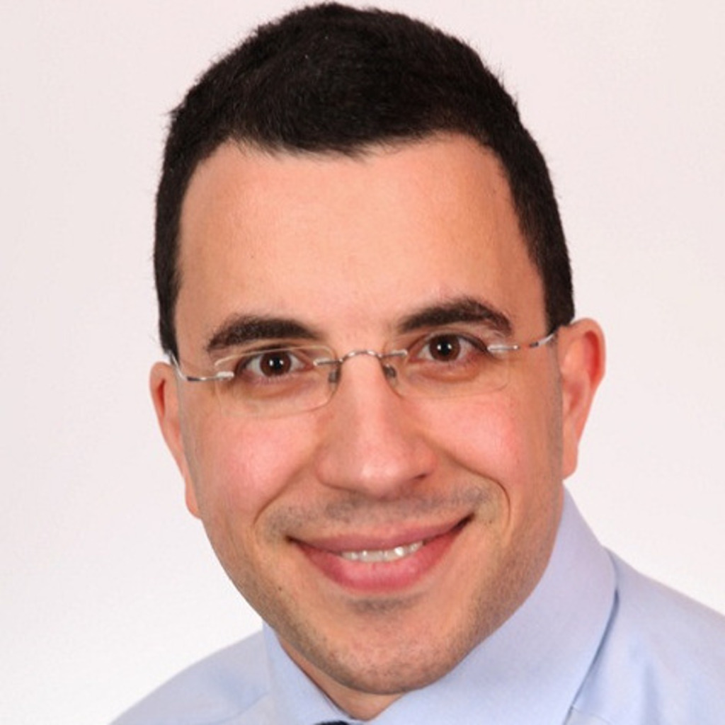 Stefano Gravina Gebührenexperte Deka Vermögensmanagement GmbH