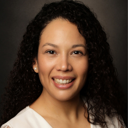 Alejandra  Córcega Hurtado