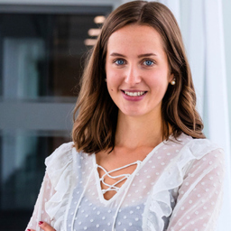 Julia Denlöffel