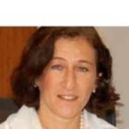 Dr. Annamaria André