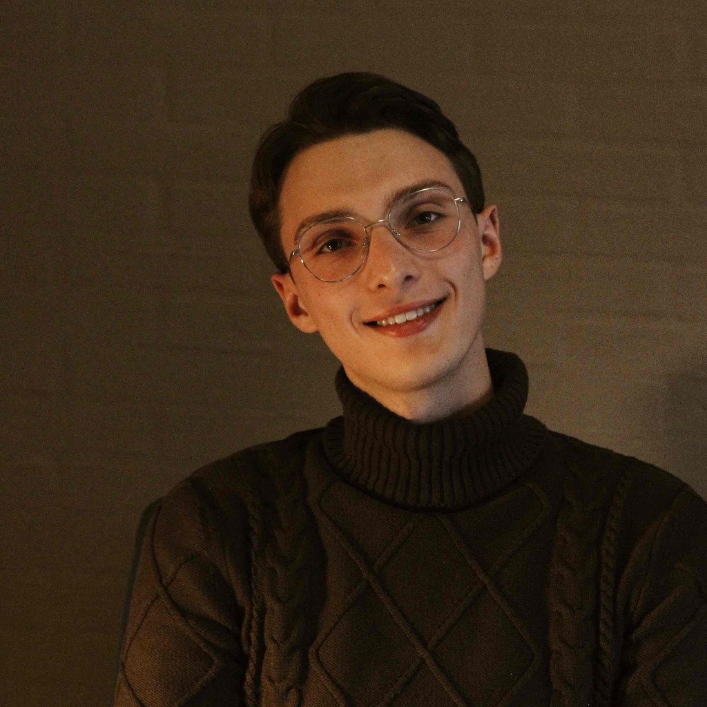 Julian Falk Stimmtrainer Gesangslehrer Potenzialorientierte