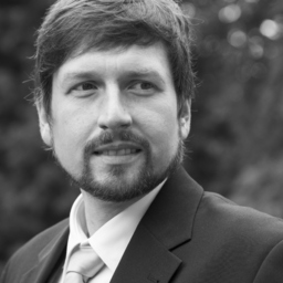 Dr. Christoph Heinze