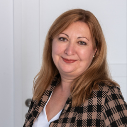 Oxana Schnellbach