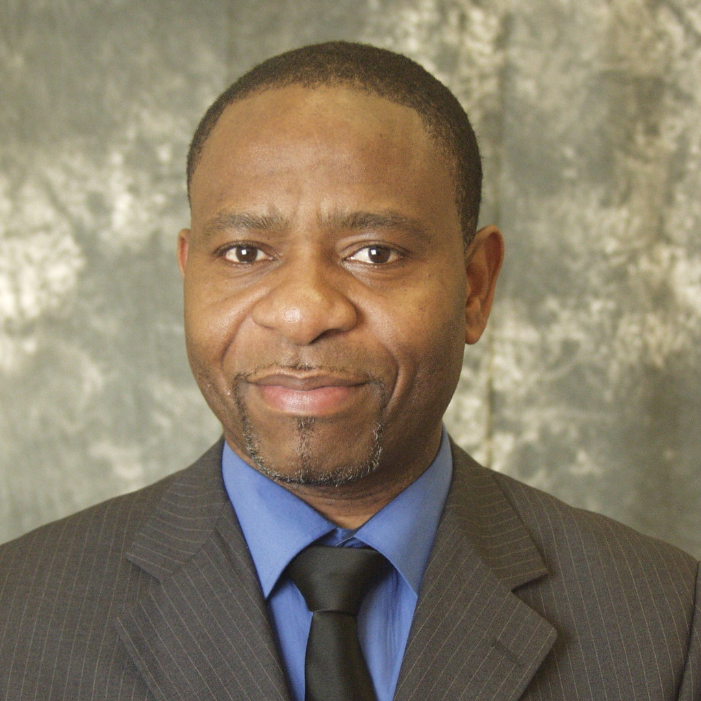 Basil Mongang SystemDesign DATEV eG, Nürnberg XING