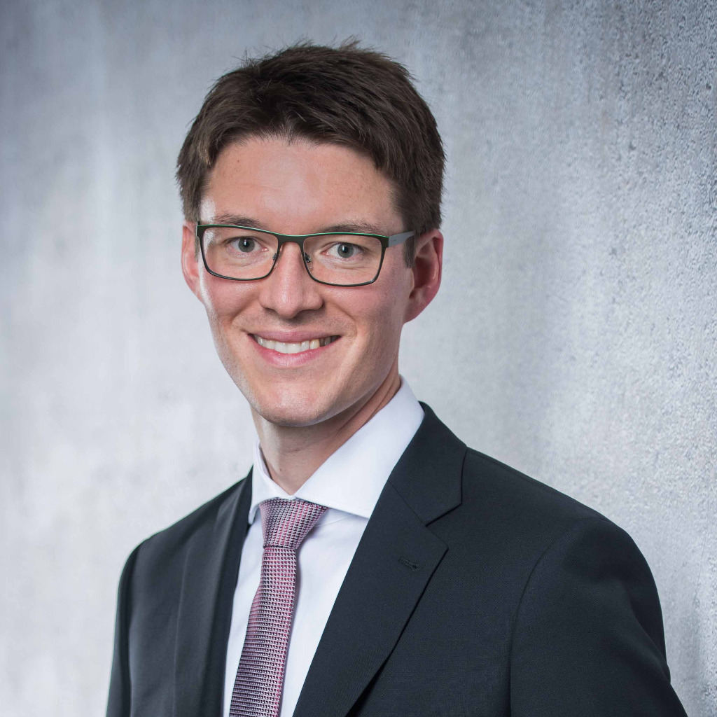 Dr. Michael Herold Senior Expert Financial Planning & Simulation ZF