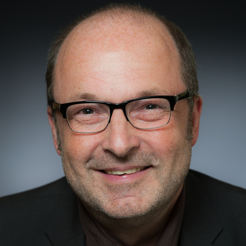 Frank Köhler Geschäftsführer / Sozialarbeiter Gesellschaft freie