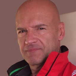 Wolfgang Stenger