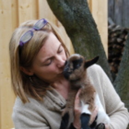 Dr. Barbara Kienast