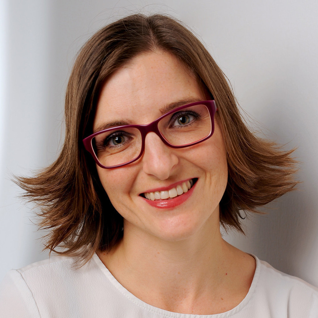 Mag. Petra Maier - Kaufmännische Leiterin - Marti GmbH | XING