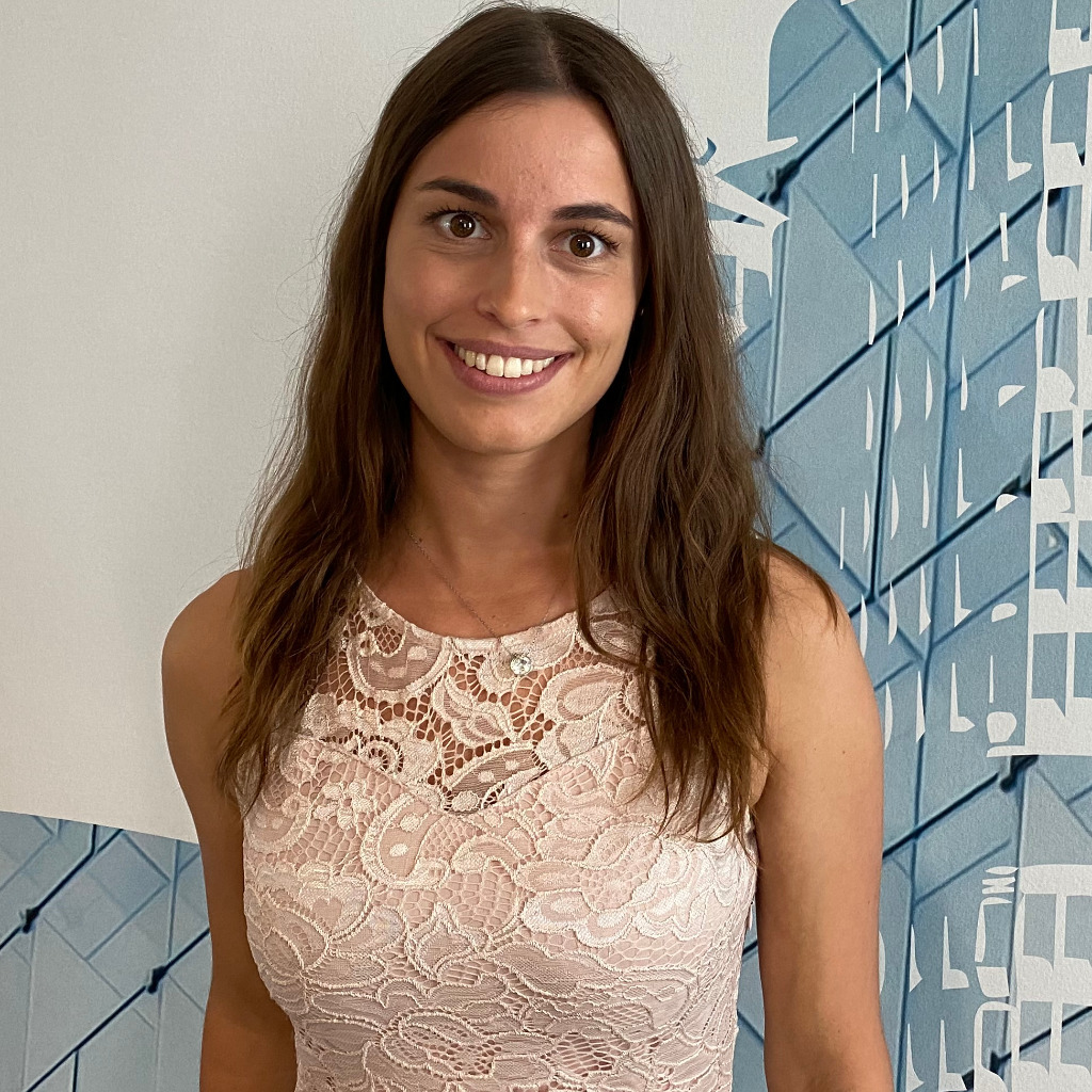 Andrea Hausner Betriebswirtschaft & Wirtschaftspsychologie FOM