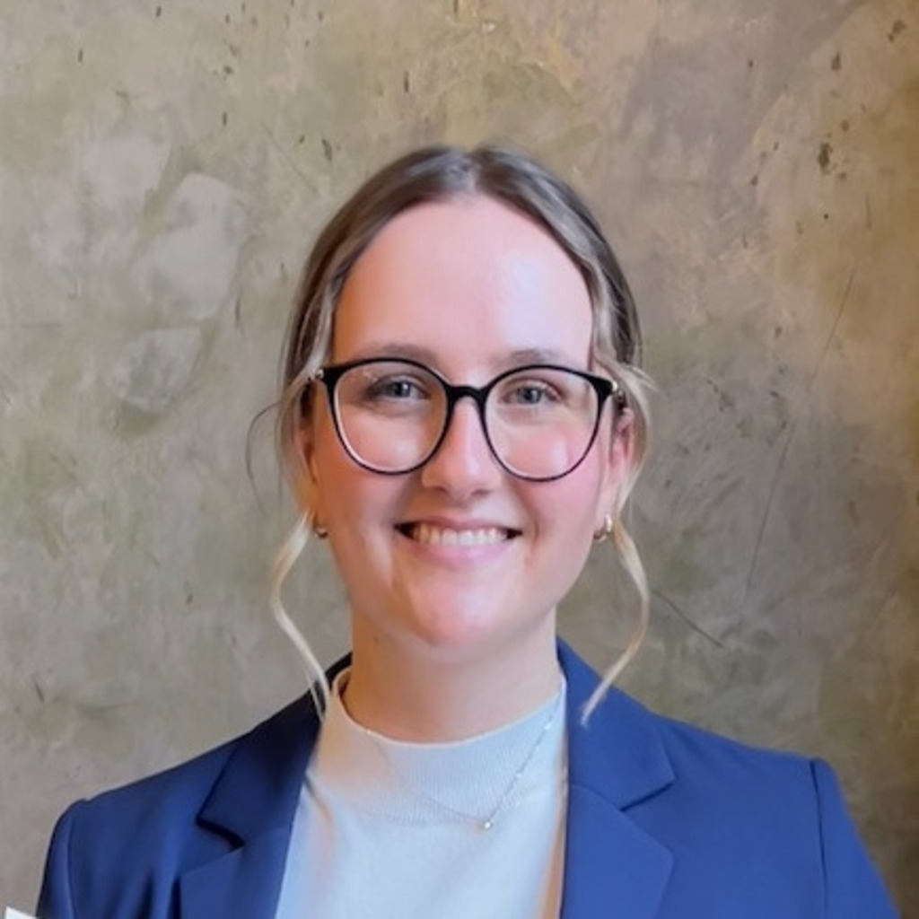 Luca Arianna Friess DiplomFinanzwirtin (FH) Freistaat Bayern XING