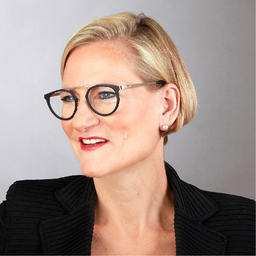 Stefanie Chalk