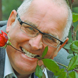 Dr. Günther Schneitler