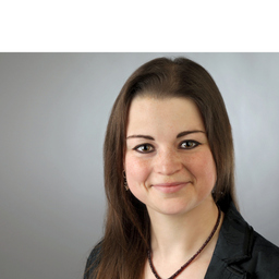 Dr. Nadine Austel