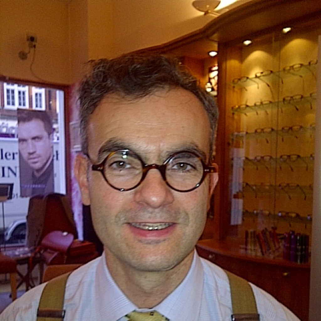 Dr. Axel Jaegle Director Banking and Investments UK Infrastructure