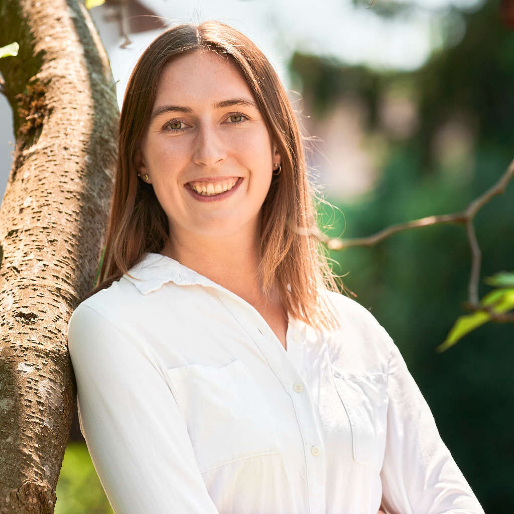 Xenia Gandl Customer Service VWR International GmbH XING