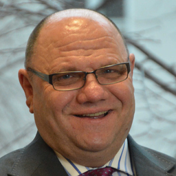 Dr. Claus Habiger