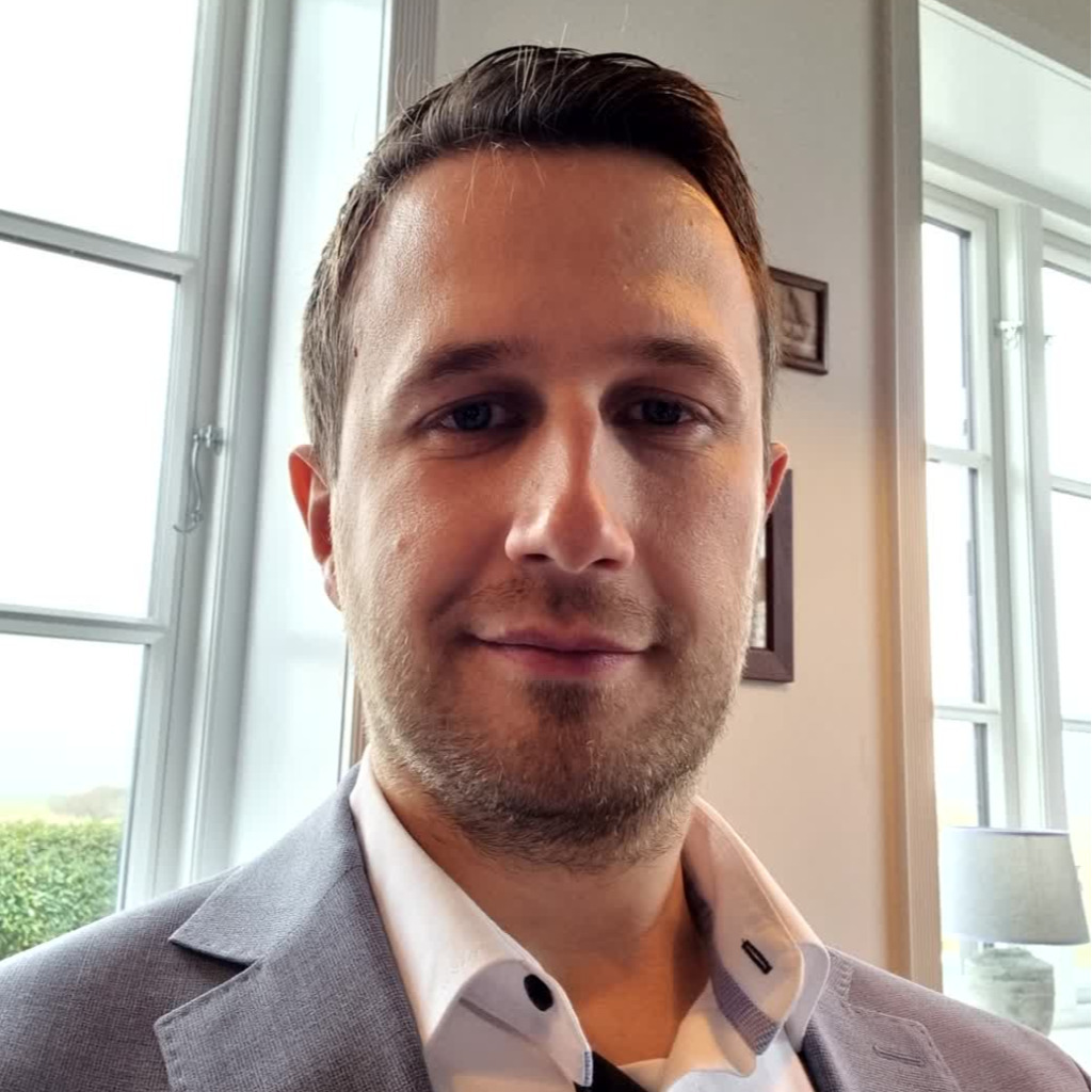 Dennis Fricke IT Projektleiter CITTI Handelsgesellschaft mbH & Co. KG XING Dennis Fricke IT Projektleiter CITTI Handelsgesellschaft mbH & Co. KG XING