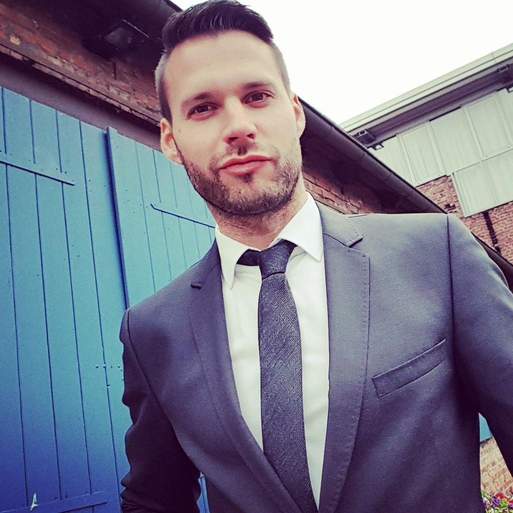 Daniel Sebesta Deutsche Bahn XING