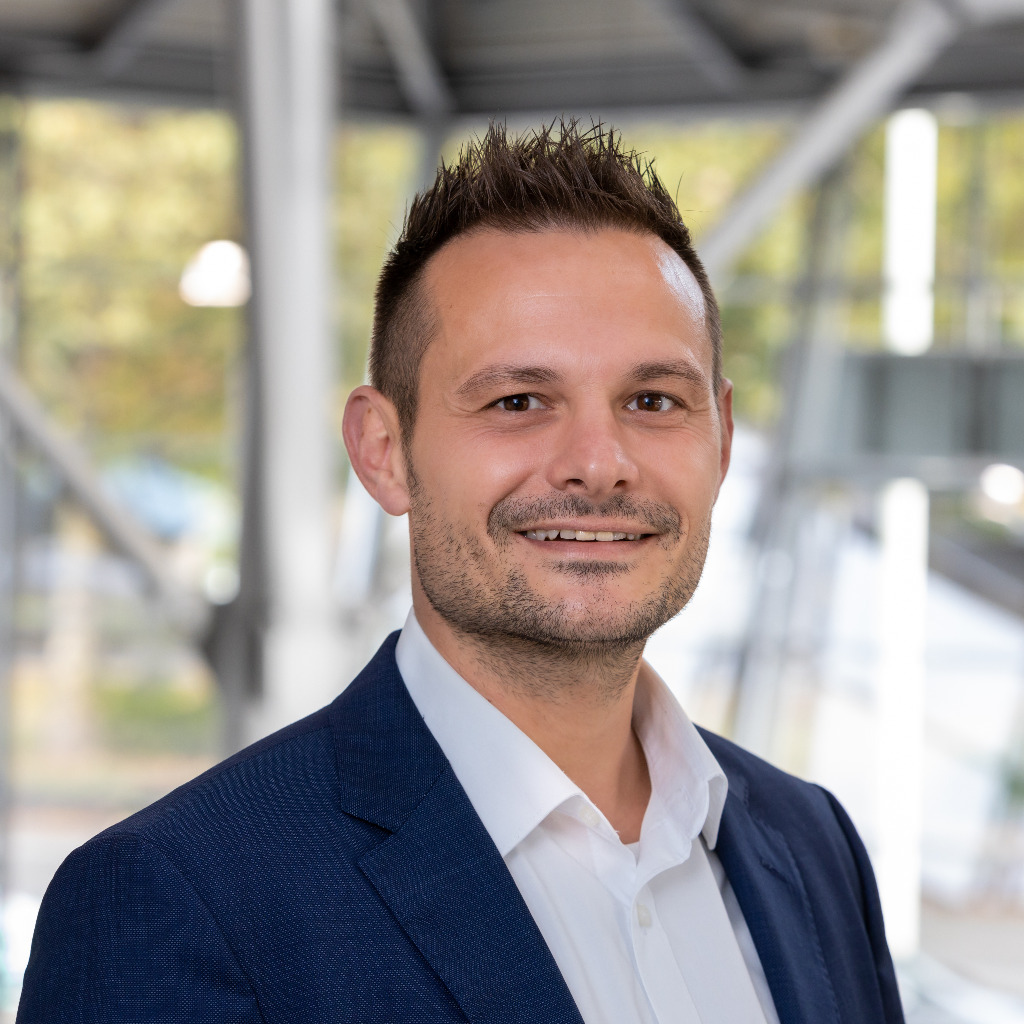 Martin Hinz Personalreferent / Personal & Recht Auto Thomas