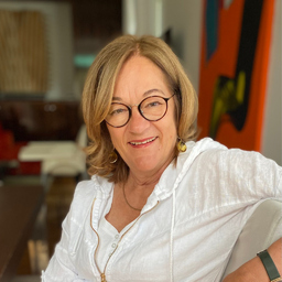 Dr. Anne Schmidt-Peters's profile picture