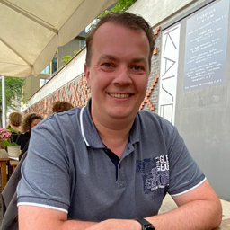 Nils Reinhardt