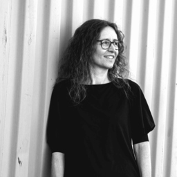 Katja Erhard