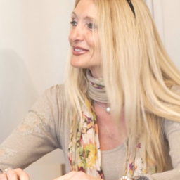 Angelika Feldhaus