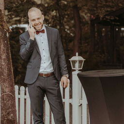 Erik Bahls