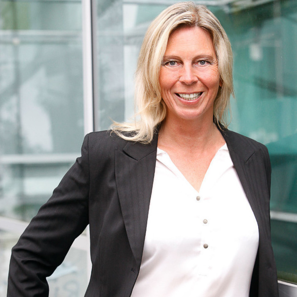 Nicole Assistenz des Fachgebietsleiters Deutsche