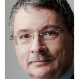 Uwe J. Schneider