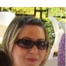 Nilüfer Ay