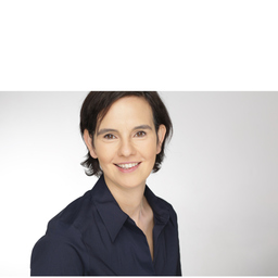 Dr. Nadja Olyai